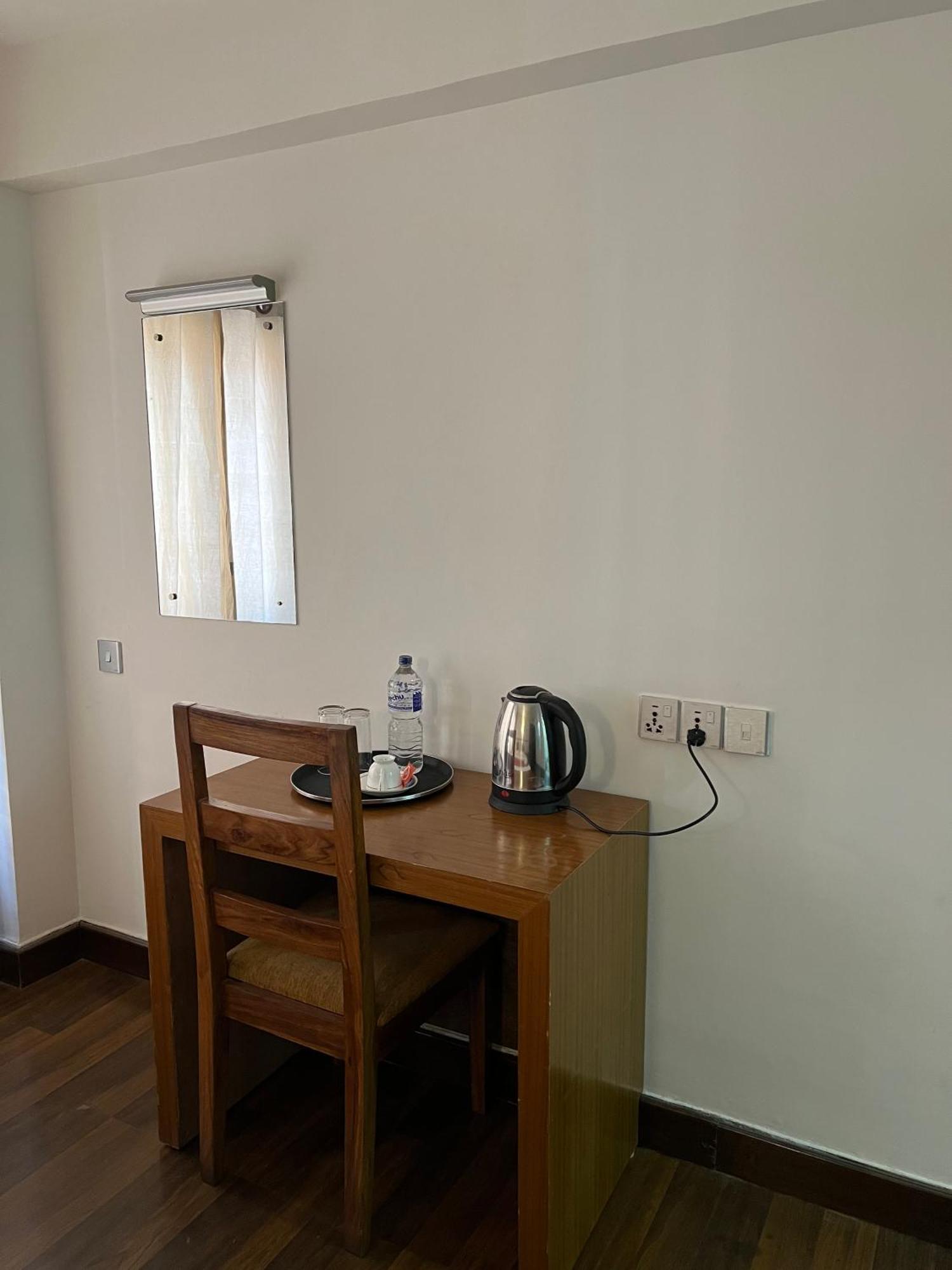 Sichu Chhen Apartment Lalitpur Exterior photo